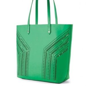 Stella & Dot Fillmore Tote